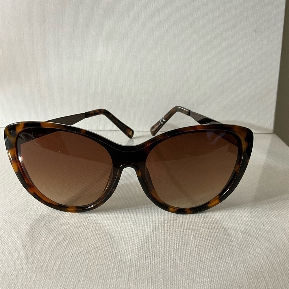 Nine West Brown Tortoise Cat-Eye Sunglasses
